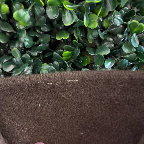 Alo Yoga Cashmere Jet Set Bra in Espresso - Picture 8 of 10